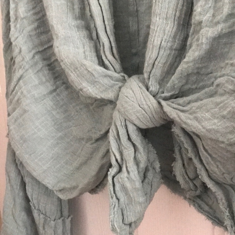 Shawl - Picture 4 of 4